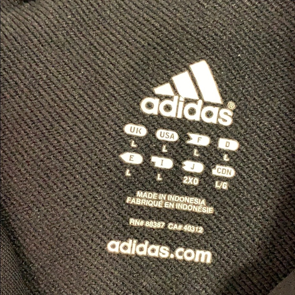 Adidas jacket - Picture 6 of 6